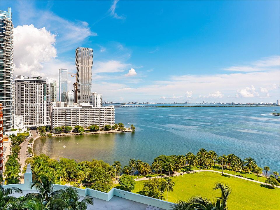 1st image of 1900 N Bayshore Dr APT 1608