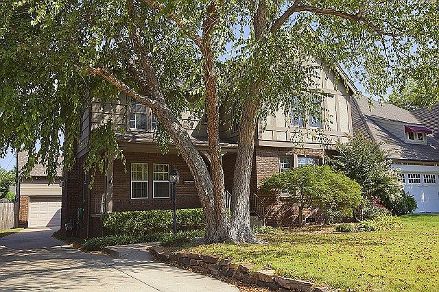 English Tudor home near Utica Square!
