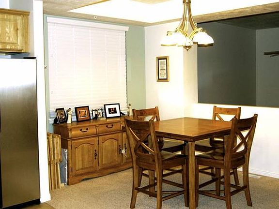 Dining Room-RebateState