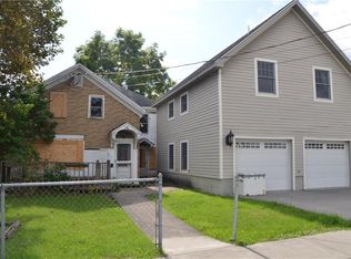 16 Rock St, Alexandria bay, NY 13607