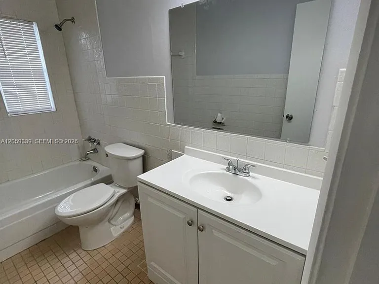 1926 Honour Rd #3 — Photo 14