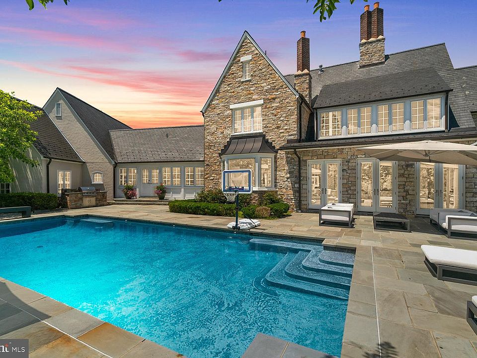 10700 Red Barn Ln, Potomac, MD 20854 Zillow