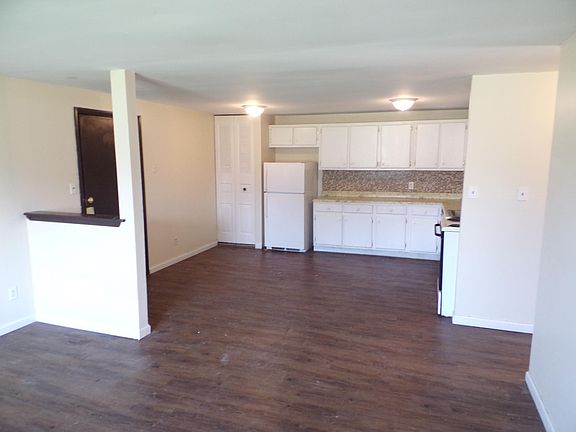 5th image of 195 Mead St #1