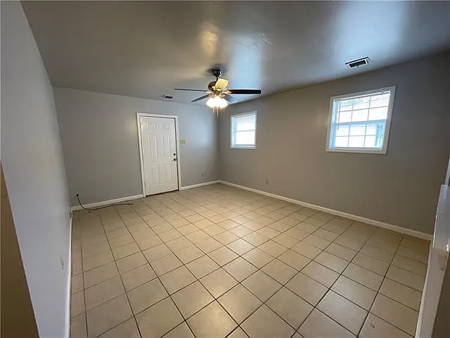 1225 Harrison Ave — Photo 6