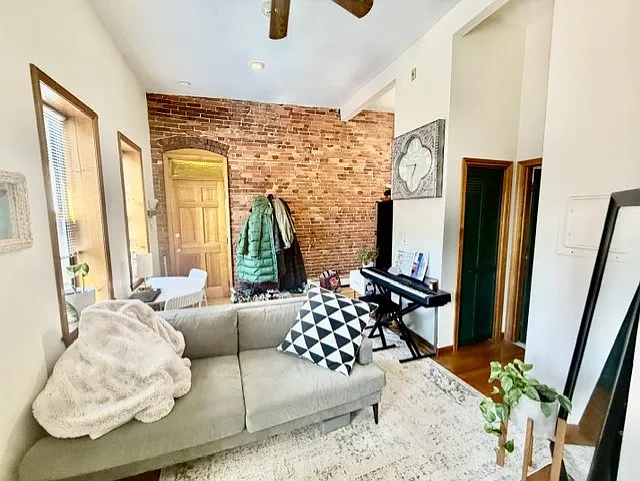 69 N Margin St #8 — Photo 7