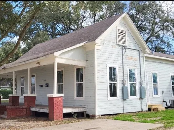 2105 Laurel St, Beaumont, TX 77701