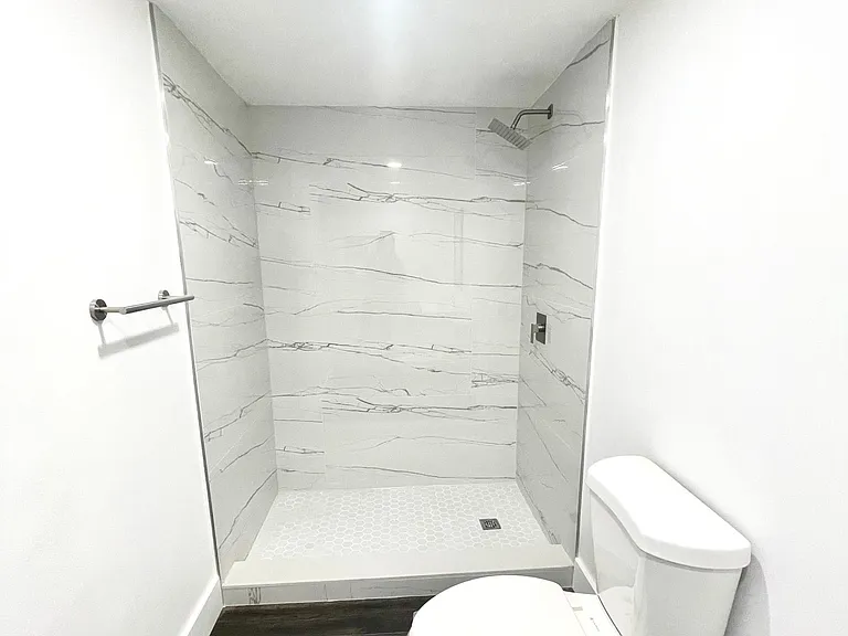 57 NW 48th Pl #5 — Photo 16