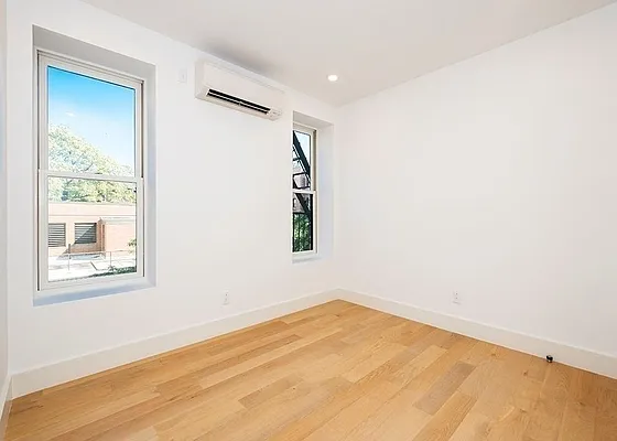 Rented by Abode Residential LLC | media 9