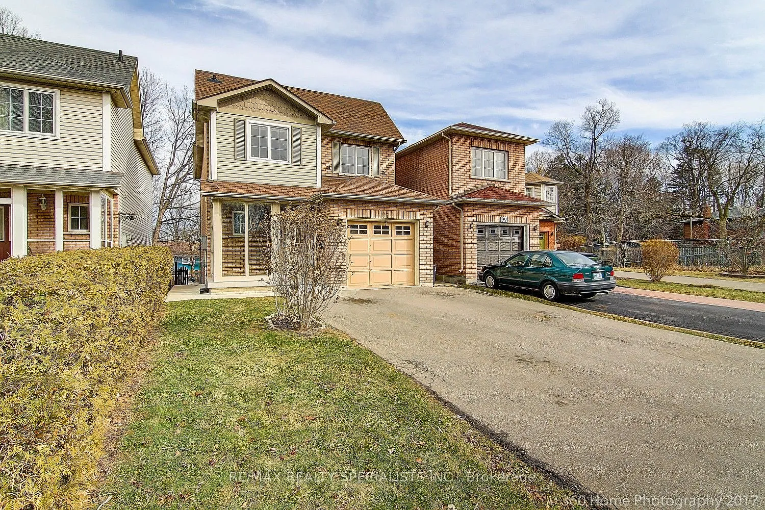 3 bed, $3,000 — Photo 2