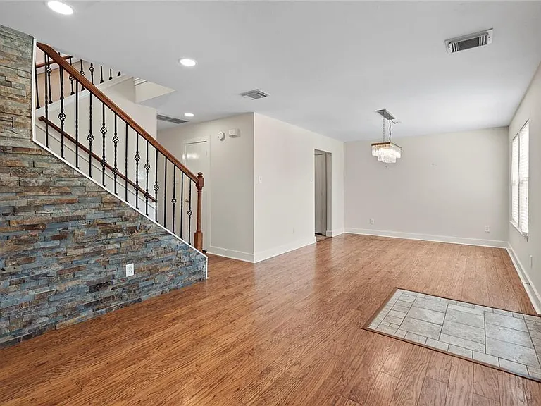 20729 Patriot Park Ln — Photo 6