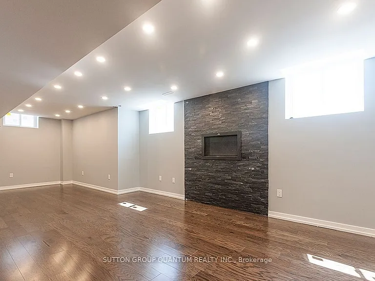 1599 Hallstone Rd — Photo 27