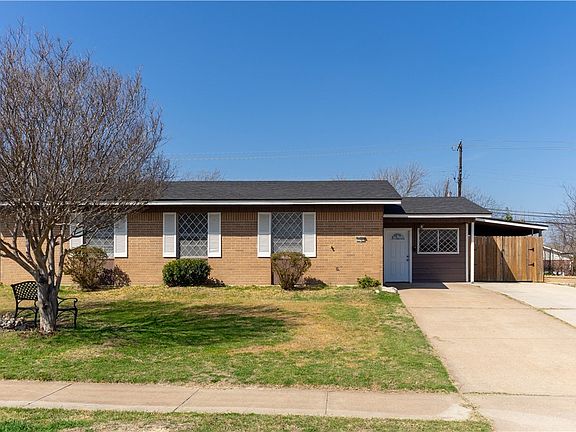 2nd image of 1703 Janis Dr