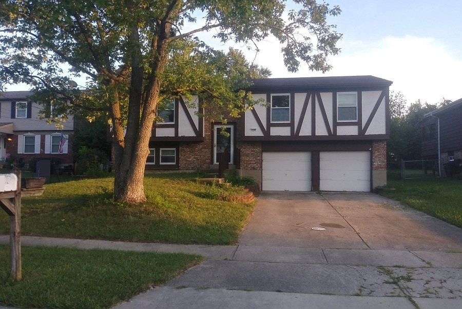 1st image of 12082 Goodfield Ct