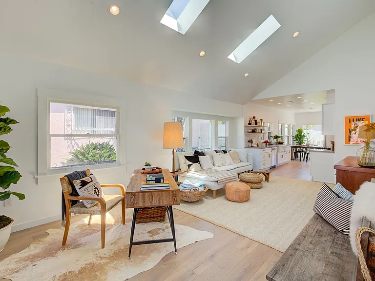 3412 Thorpe Ave — Photo 3