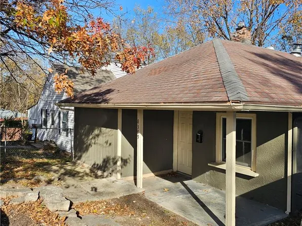 8309 Wabash Ave, Kansas City, MO 64132