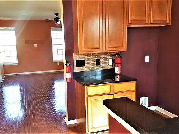2nd image of 604 Brandywine Dr #604