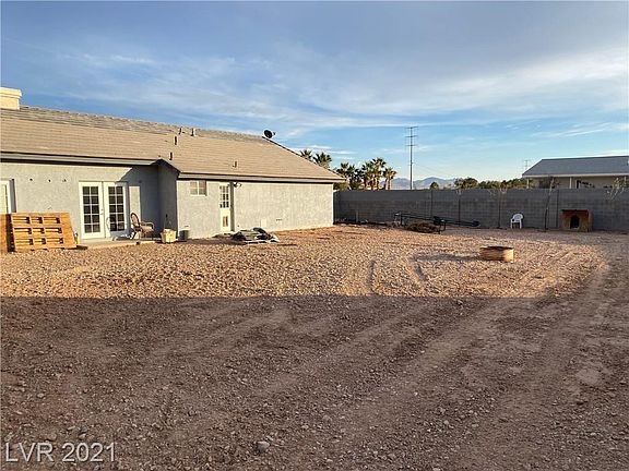 4th image of 5455 W Serene Ave