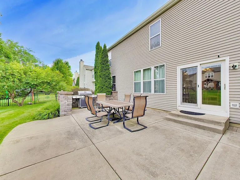 501 Tuscany Dr — Photo 42