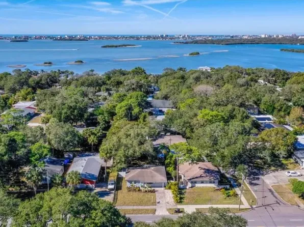 2820 Park St N, Saint Petersburg, FL 33710