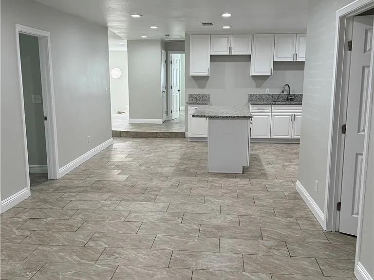 2939 N Lugo Ave — Photo 15
