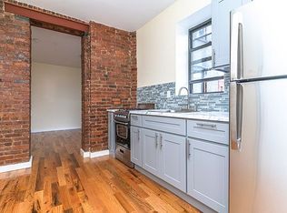 134 Boerum St #C4, Brooklyn, NY 11206