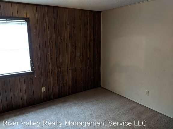 4th image of 1911 S El Paso Ave APT 23