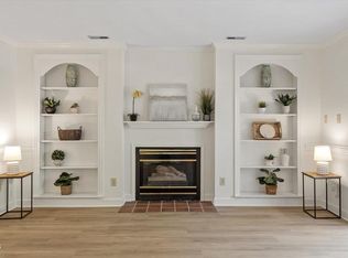449 Summerwalk Cir, Chapel Hill, NC 27517