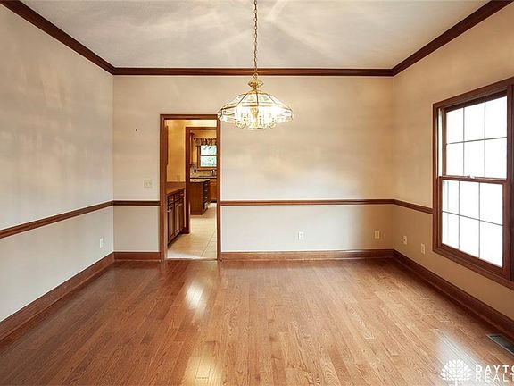 4th image of 1767 Southview Dr