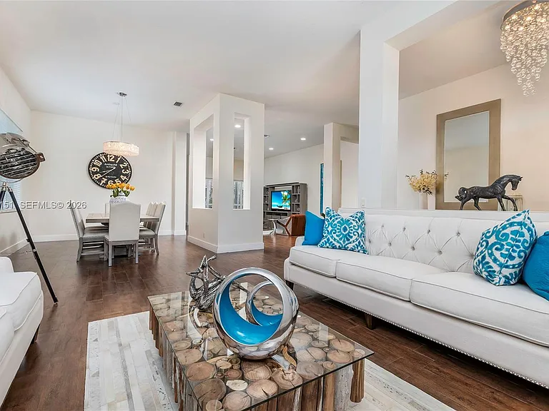 1225 Skylark Dr — Photo 14