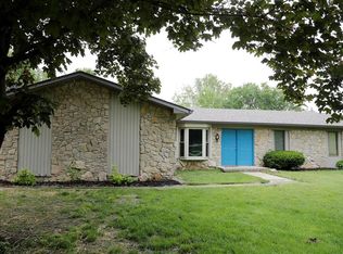 5186 W Blue Bell Dr, New Palestine, IN