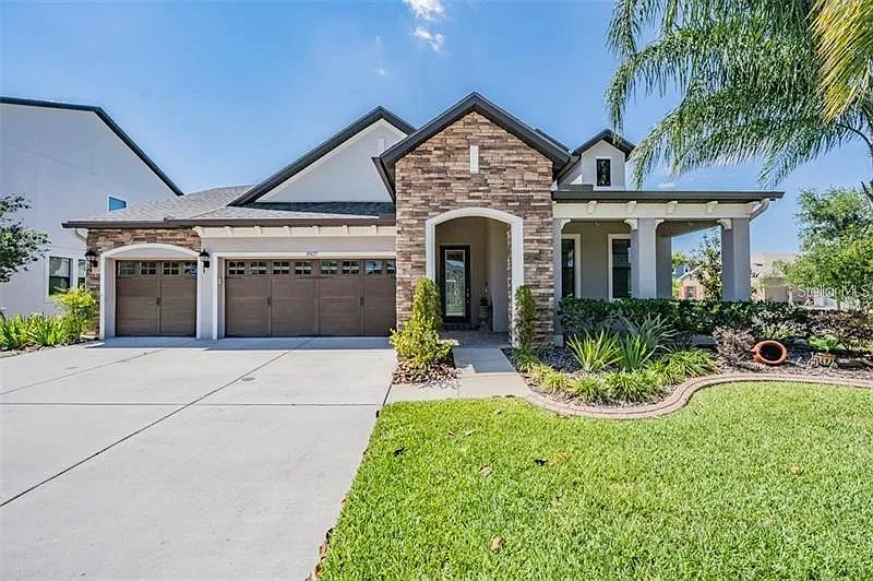 4 bed, 3.0 bath, 2419 sqft, $3,300 — Photo 1