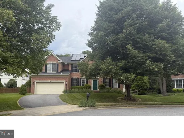 4 Crestleigh Pl, Lutherville Timonium, MD 21093