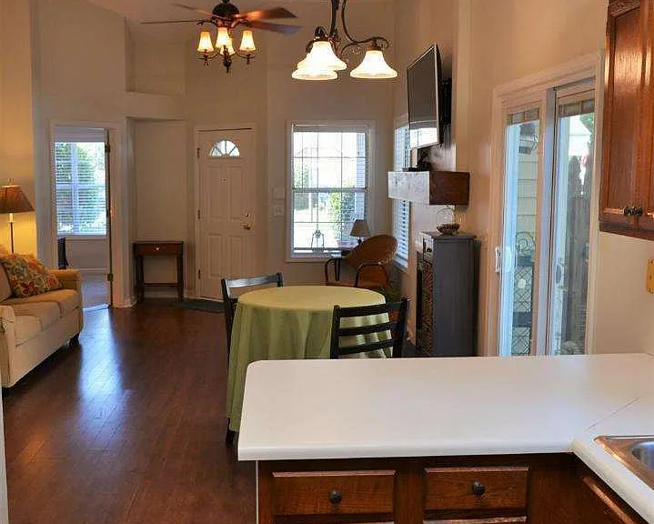 2741 Saint Charles Ln NW — Photo 12