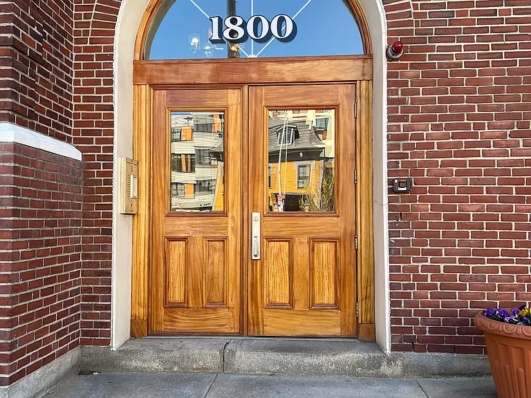 1800 Massachusetts Ave #22 — Photo 16