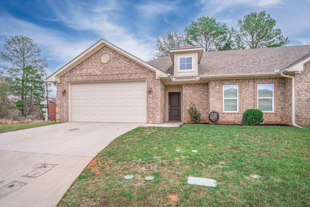 2200 Woodgrove Ln, Longview, TX, Longview