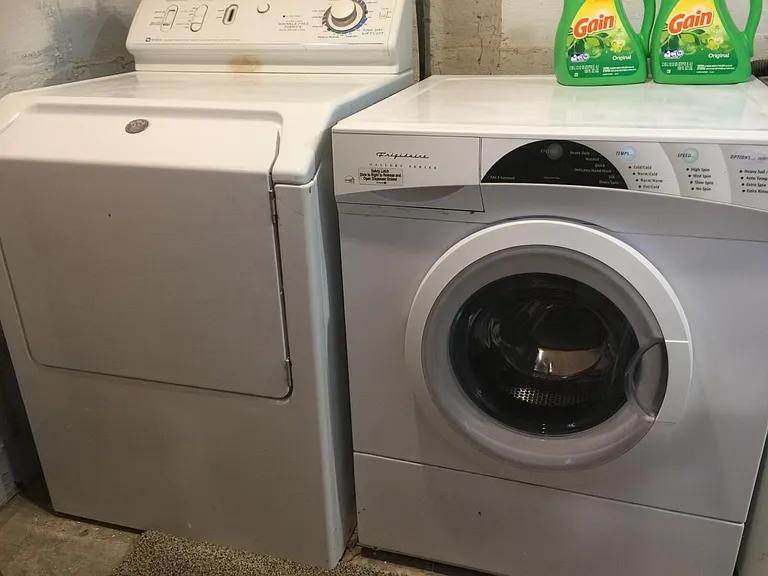 Washer/Dryer