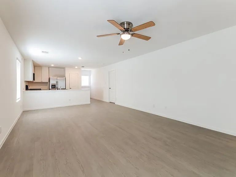 1229 Canyon Wren Dr — Photo 4