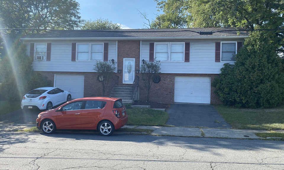 1st image of 528-530 4th Ave