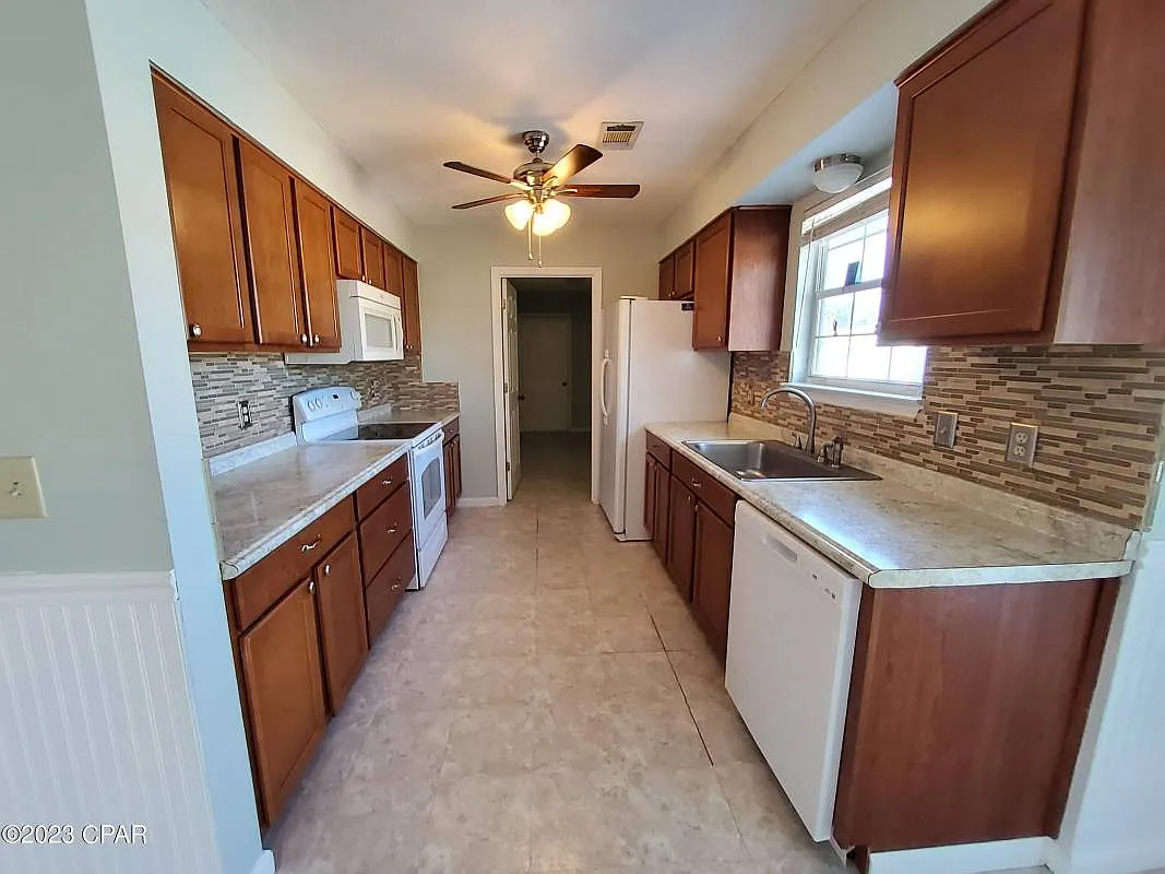 5117 Bay Head Road - 1 — Photo 4