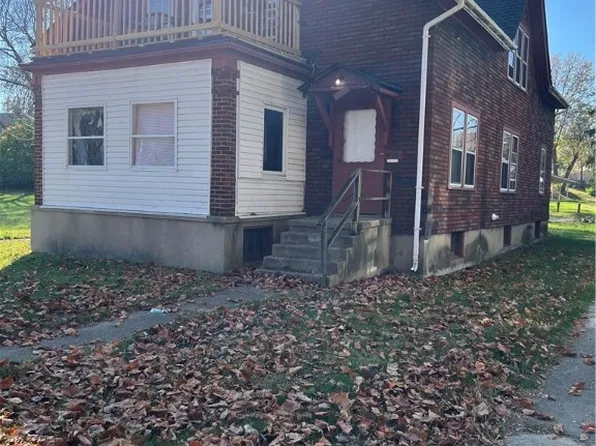 1805 Riverside Dr, Dayton, OH 45405