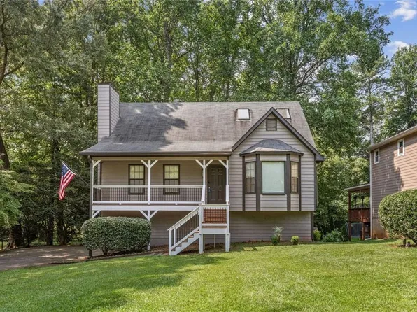 1798 Trophy Dr, Marietta, GA 30062