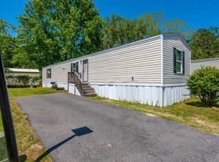 942 Orangeburg Rd, Summerville, SC 29483