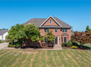 1327 Lesnett Rd, Pittsburgh, PA 15241