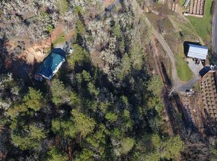 7186 N Applegate Rd, Grants Pass, OR 97527