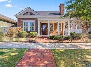 94 Hillcrest Ave NW, Huntsville, AL 35806