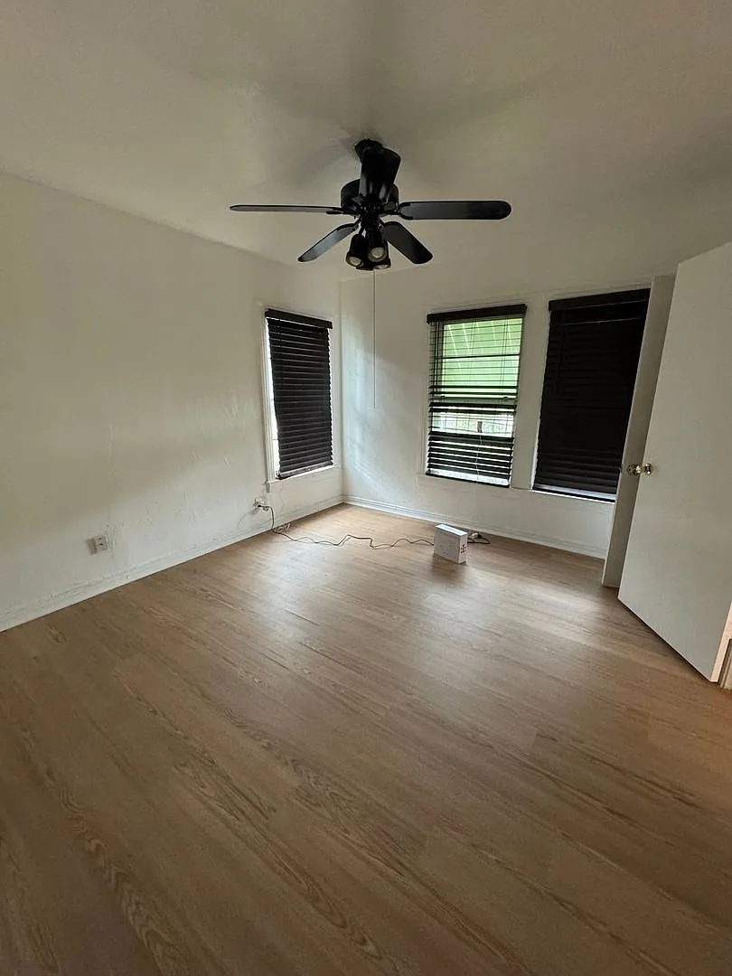 1037 Colvin Avenue — Photo 3