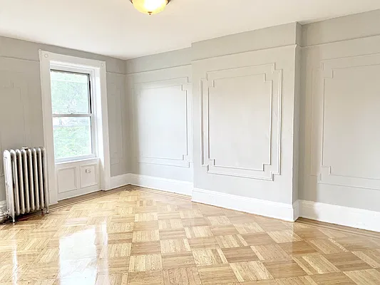 Rented by Simcha Halpert, LREB | media 7