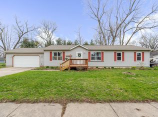 2876 May St, Portage, IN 46368
