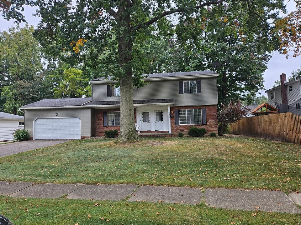 1st image of 2372 Hillcrest Dr