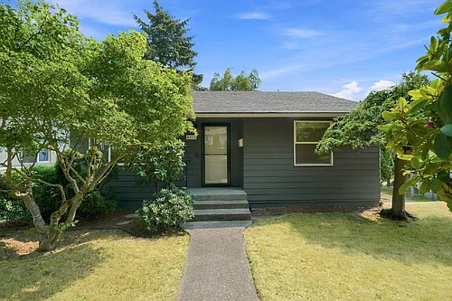 4222 27th Ave W Photo 1